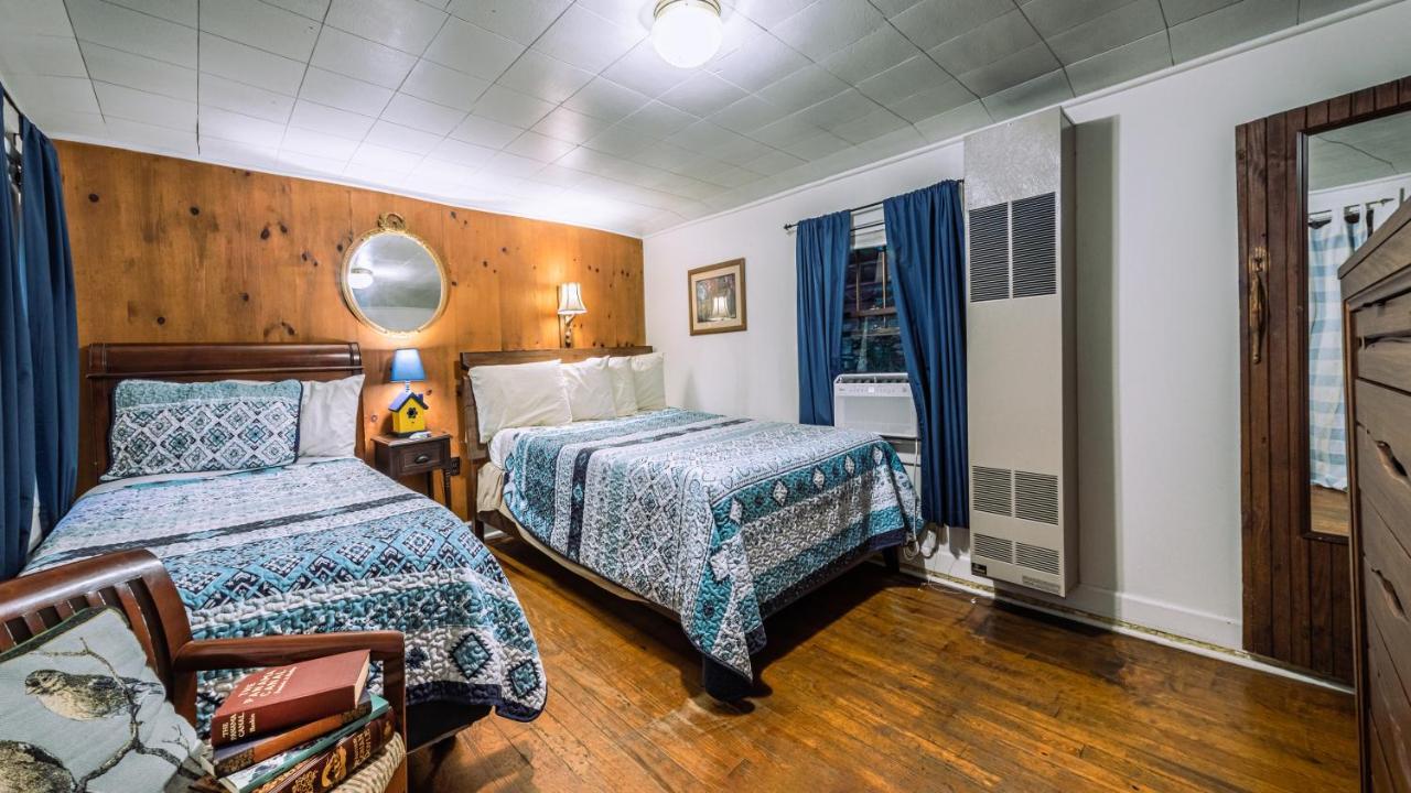 Log Cabin Motor Court Asheville Eksteriør billede