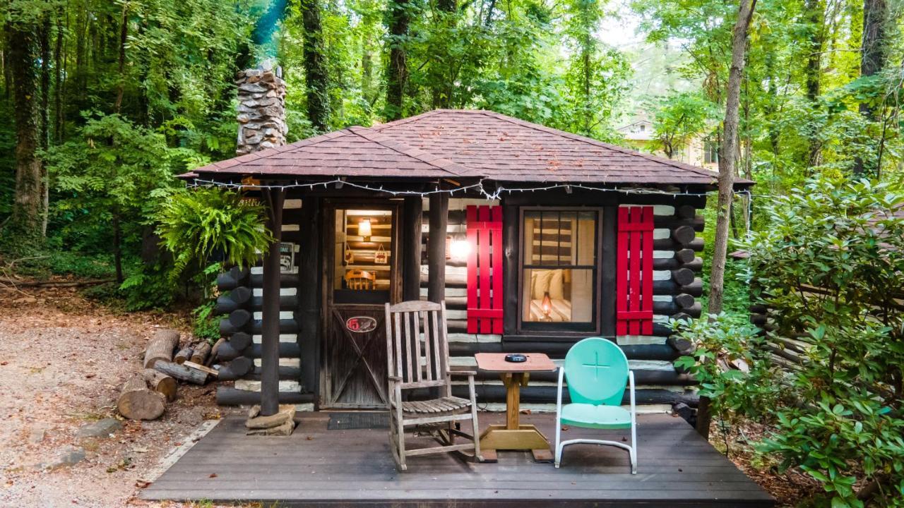 Log Cabin Motor Court Asheville Eksteriør billede