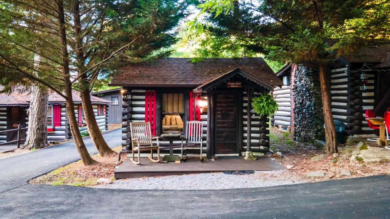 Log Cabin Motor Court Asheville Eksteriør billede