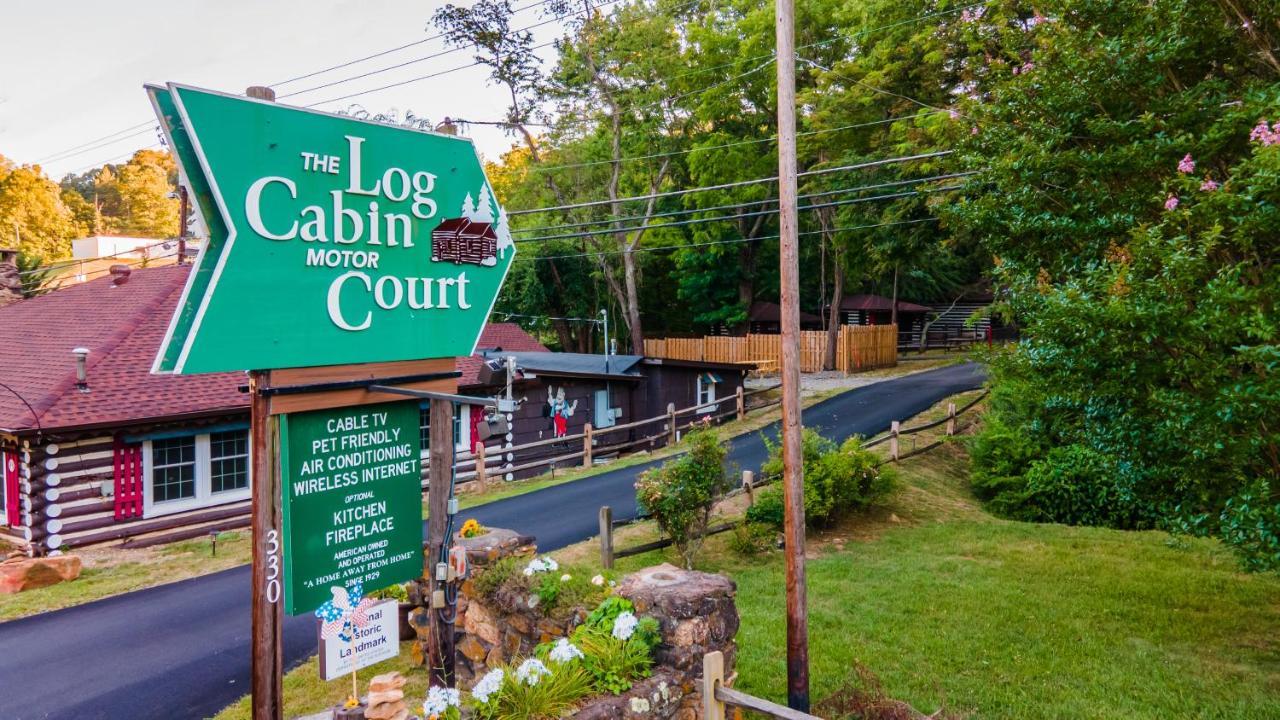 Log Cabin Motor Court Asheville Eksteriør billede